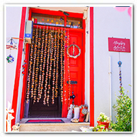 alaybey ada evi